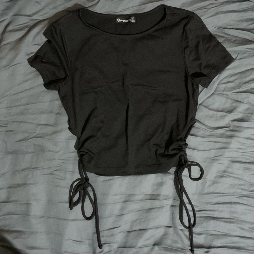 Popular 21 Black Top